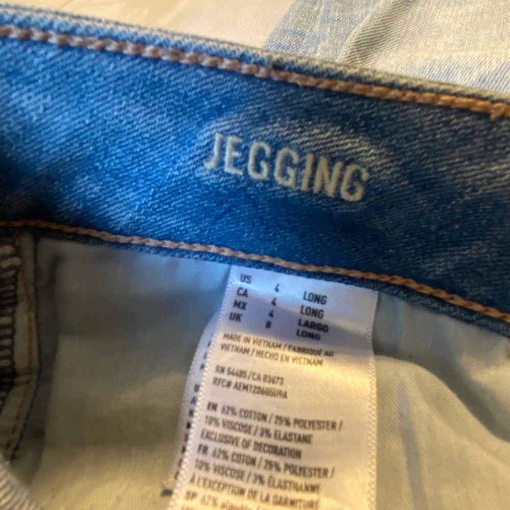 American Eagle Jeggings - Picture 4 of 4